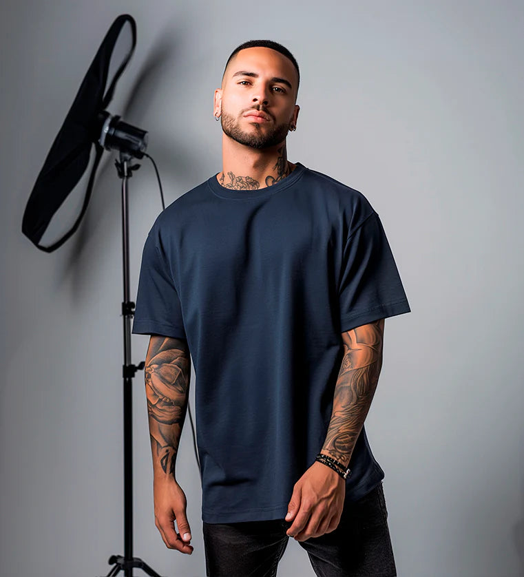 Camiseta Oversize Premium 220 GSM – Lo Mejor en Comodidad & Estilo Sin Hype